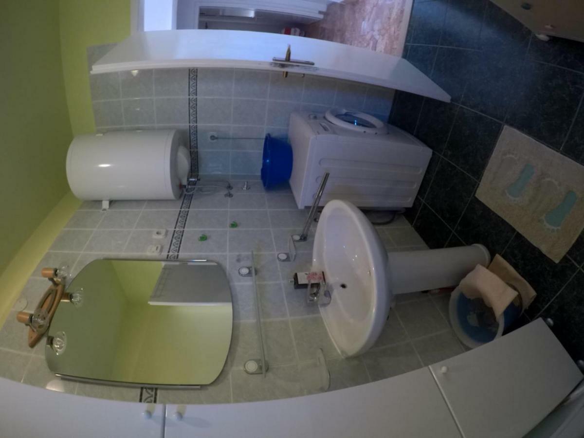 Apartman Kalajzic Омиш Экстерьер фото