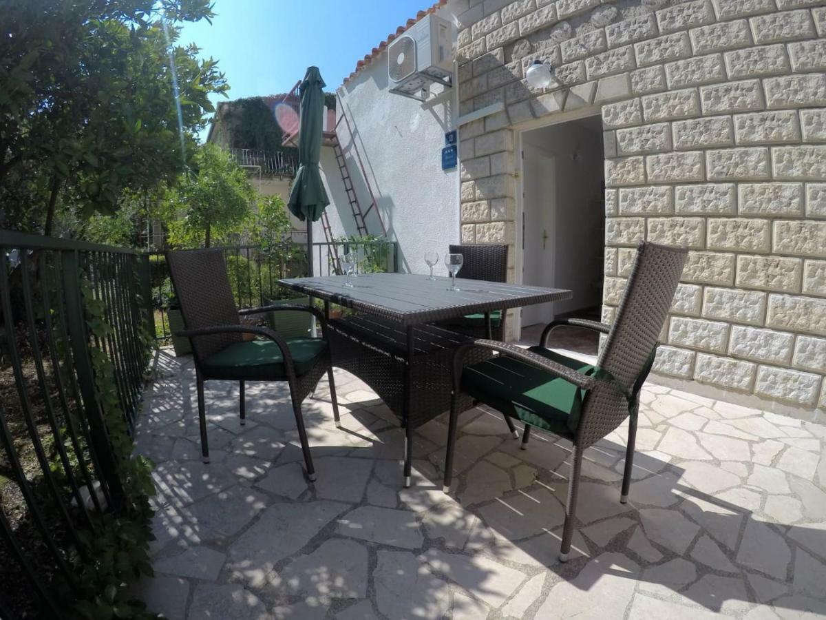 Apartman Kalajzic Омиш Экстерьер фото